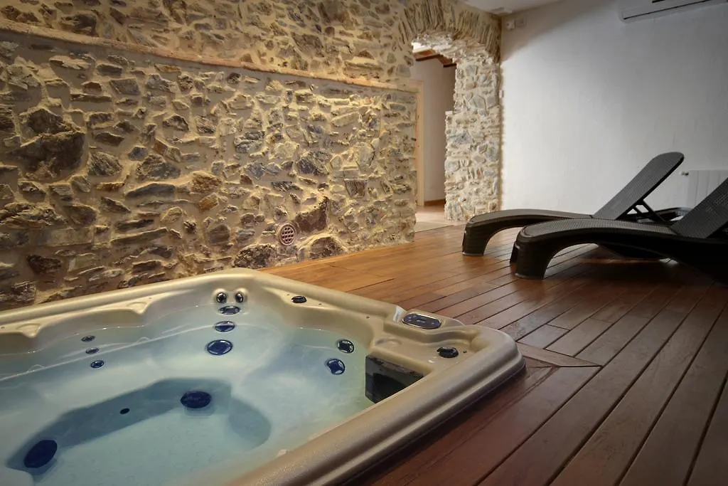 Farm stay Vilars 10 Espolla Spain